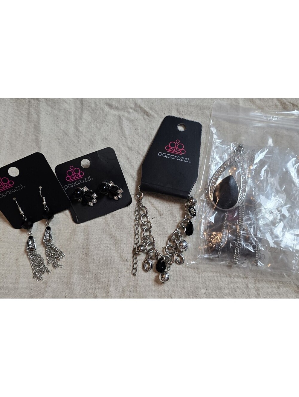 Paparazzi Black Silver Tone Jewelry Lot 4 Earrings Bracelet Necklace NWT